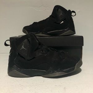 Jordan 7 true flight ‘black’